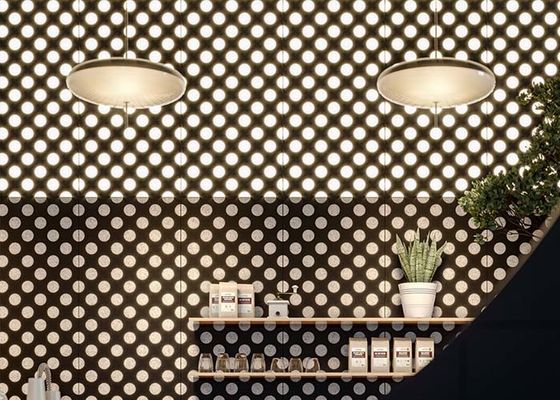 دیوار پارتیشن فلزی سوراخ دار – جلوه تزئینی جذاب و هنری برای طراحی دیوار پارتیشن فضایی