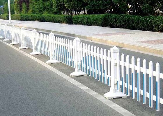 حصار جاده راه حل خوبی برای حفاظت از عابرین پیاده در خیابان های شهر