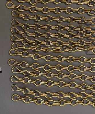 پرده فلزی زنجیری آنودیزه آلومینیوم سیاه مات با اندازه 2.0x12x24mm و آلیاژ آلومینیوم 6063