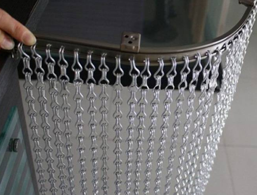 زنجیر قلاب آلومینیومی آنودایز شده نقره‌ای 6063 با اندازه قلاب 1.6x12x24 میلی‌متر برای تزئین درب